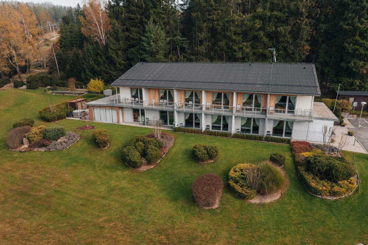 Hotel Slunecna Louka Lipno nad Vltavou Exterior photo